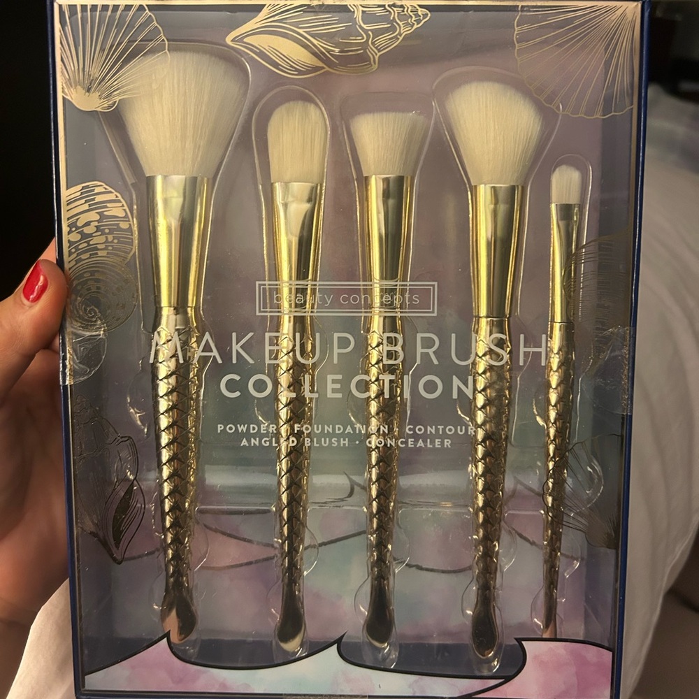 Perfect makeup brushes